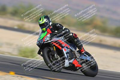media/Nov-12-2023-SoCal Trackdays (Sun) [[5d1fba4e7d]]/Turn 14 (1035am)/